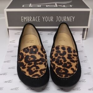 Dansko Lori Suede Black/Leopard Loafers 40 nwot